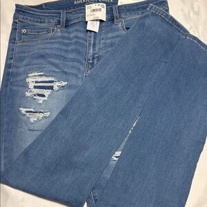 Soft, high-rise Jegging by American Eagle